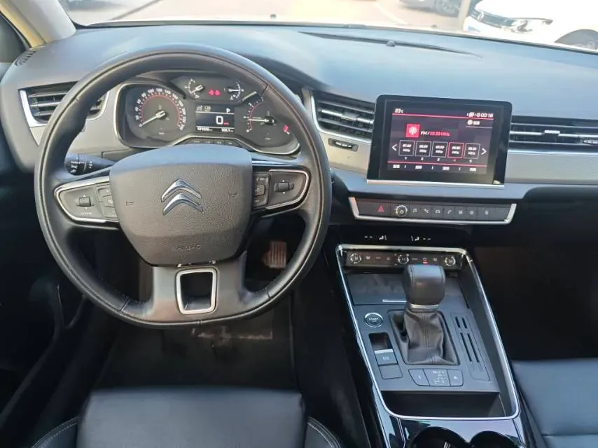2017 Citroen C5 1.6T 167HP L4 6AT,autocango,china used car exporter,china ev exporter,chinese used car exporter,chinese used ev exporter