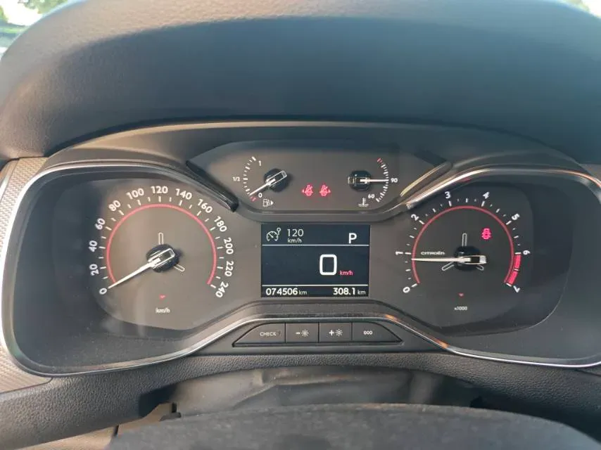 2017 Citroen C5 1.6T 167HP L4 6AT,autocango,china used car exporter,china ev exporter,chinese used car exporter,chinese used ev exporter
