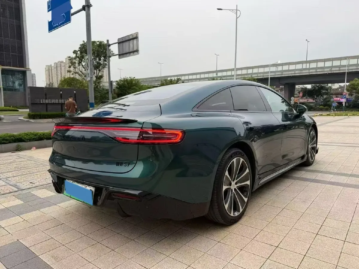 2025 Luxeed S7 BEV 100KWH,autocango,china used car exporter,china ev exporter,chinese used car exporter,chinese used ev exporter