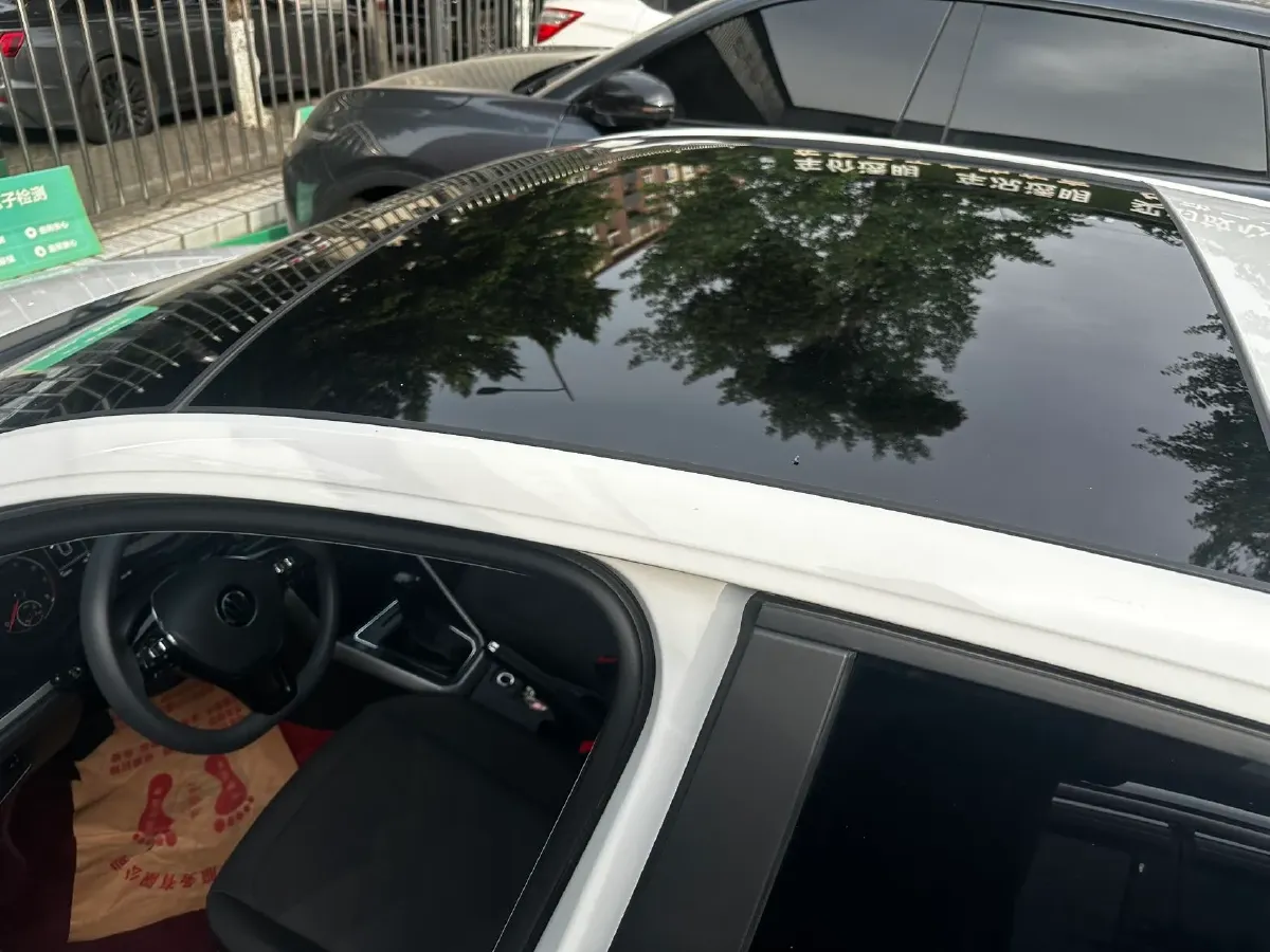 2021 Bestune T55 1.5T 169HP L4 7DCT,autocango,china used car exporter,china ev exporter,chinese used car exporter,chinese used ev exporter