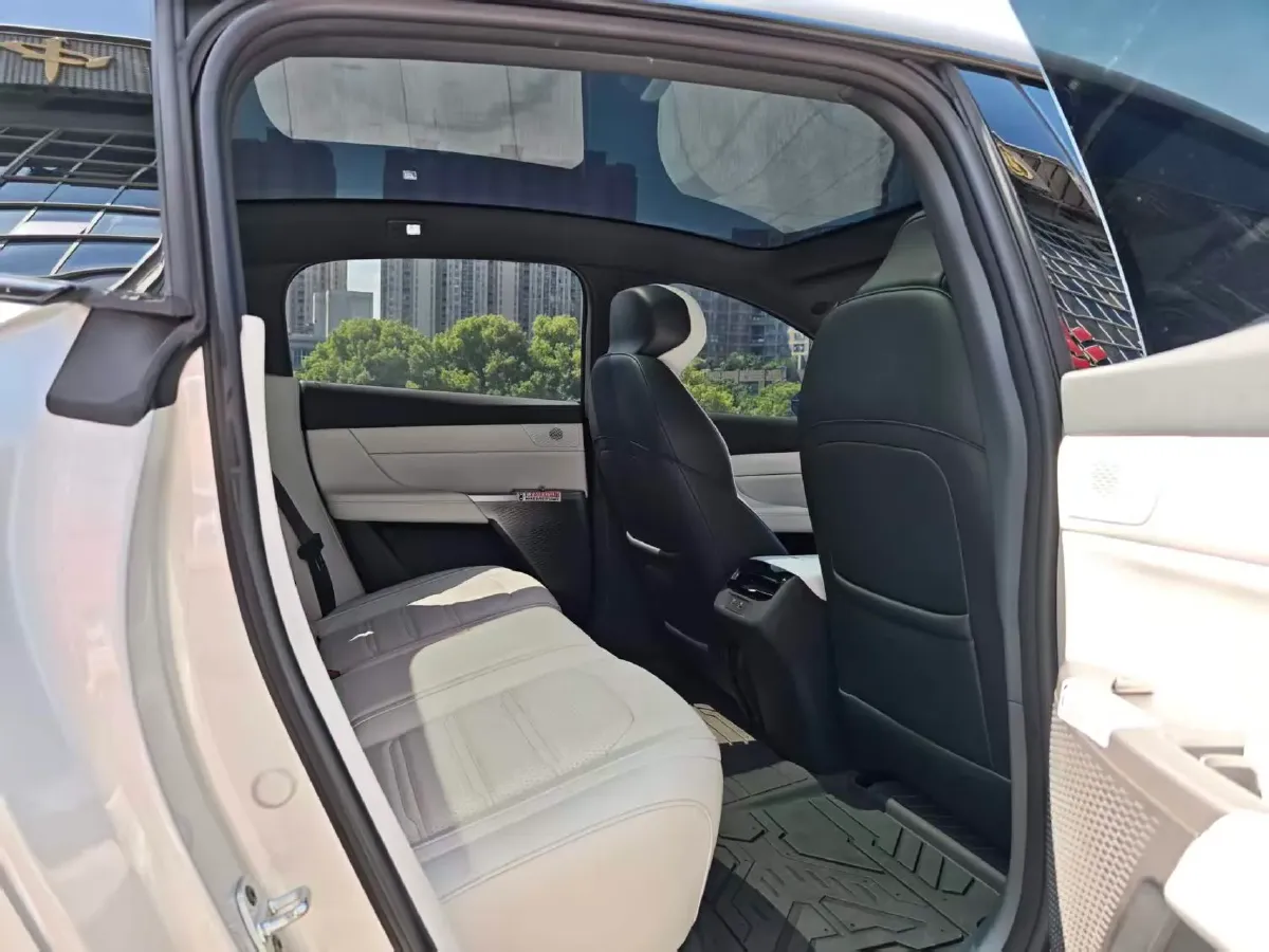 2024 DongFeng eπ eπ007 BEV 56.83KWH,autocango,china used car exporter,china ev exporter,chinese used car exporter,chinese used ev exporter