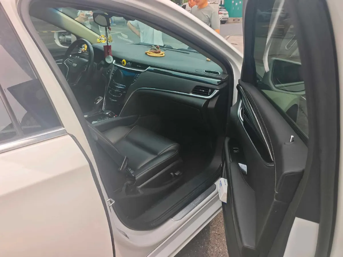 2018 Cadillac XTS 2.0T 269HP L4 6AT,autocango,china used car exporter,china ev exporter,chinese used car exporter,chinese used ev exporter