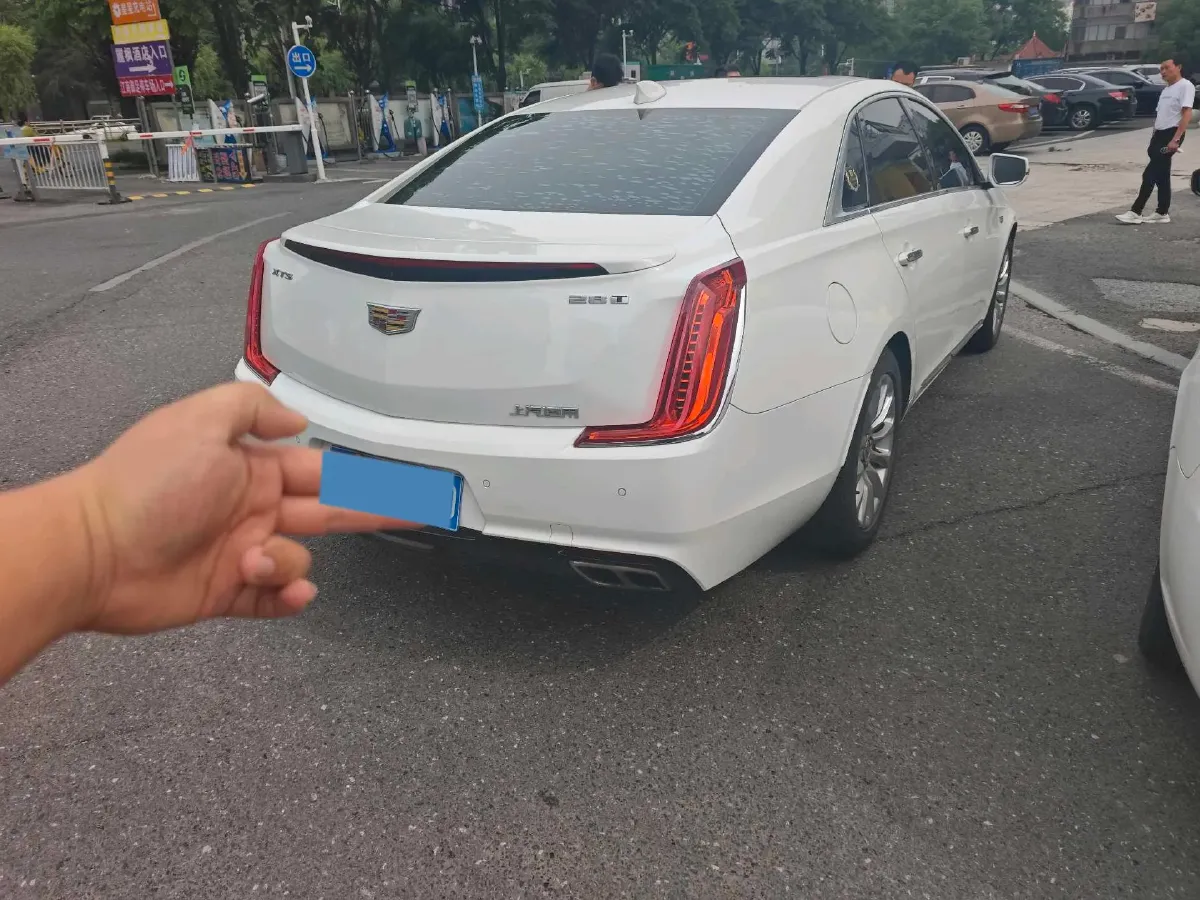 2018 Cadillac XTS 2.0T 269HP L4 6AT,autocango,china used car exporter,china ev exporter,chinese used car exporter,chinese used ev exporter