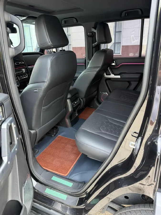 2024 212 212 T01 2.0T 252HP L4 8AT,autocango,china used car exporter,china ev exporter,chinese used car exporter,chinese used ev exporter