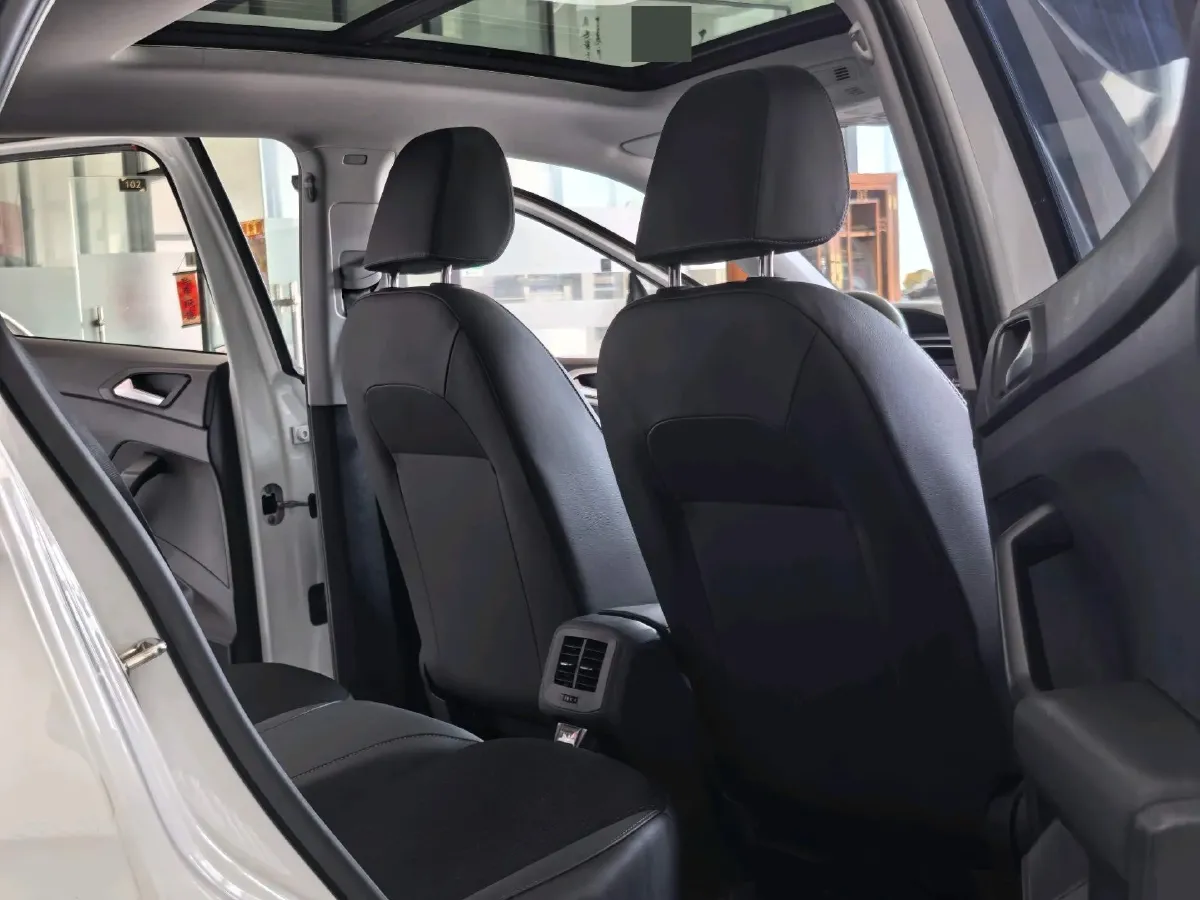 2021 Volkswagen Tacqua 1.5L 113HP L4 6AT,autocango,china used car exporter,china ev exporter,chinese used car exporter,chinese used ev exporter