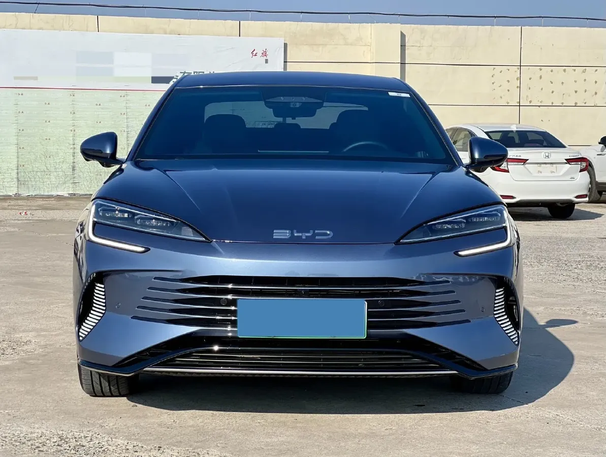2025 BYD Seal07 DM-i 1.5L 101HP L4 E-CVT PHEV 17.6KWH,autocango,china used car exporter,china ev exporter,chinese used car exporter,chinese used ev exporter
