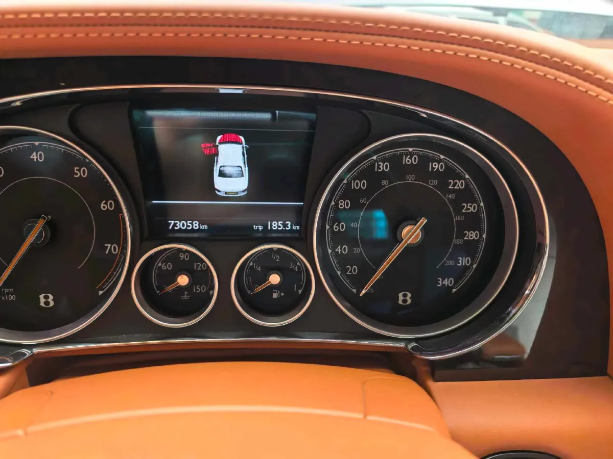 2017 Bentley Flying Spur 4.0T 507HP V8 8AT,autocango,china used car exporter,china ev exporter,chinese used car exporter,chinese used ev exporter