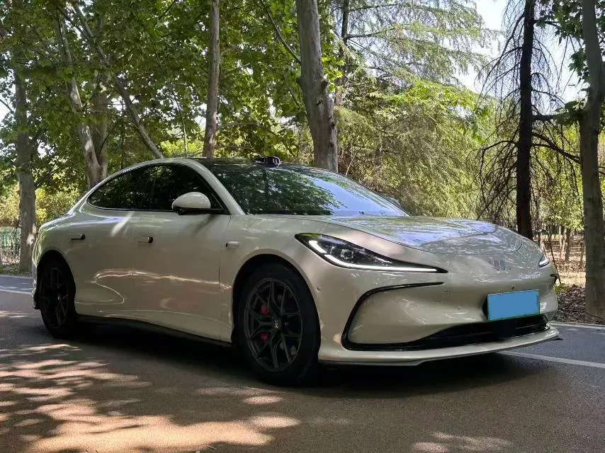 2024 IM L6 BEV 75KWH,autocango,china used car exporter,china ev exporter,chinese used car exporter,chinese used ev exporter
