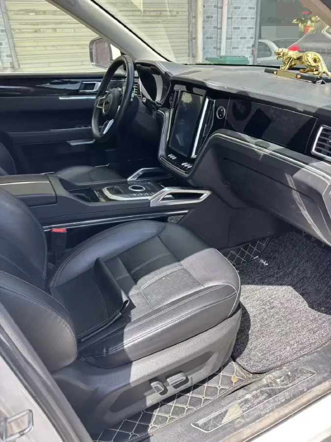2017 Zotye T700 1.8T 177HP L4 6DCT,autocango,china used car exporter,china ev exporter,chinese used car exporter,chinese used ev exporter