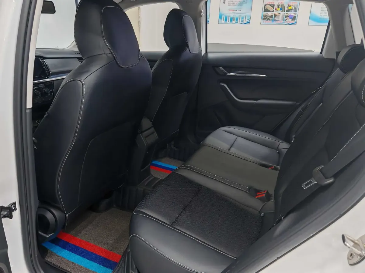 2022 Skoda Kamiq 1.5L 112HP L4 6AT,autocango,china used car exporter,china ev exporter,chinese used car exporter,chinese used ev exporter