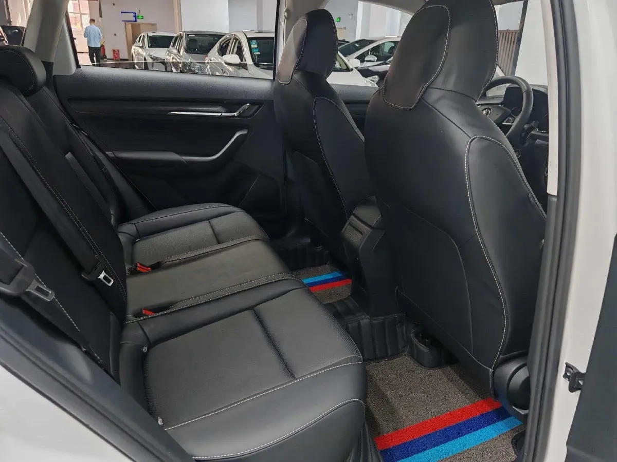 2022 Skoda Kamiq 1.5L 112HP L4 6AT,autocango,china used car exporter,china ev exporter,chinese used car exporter,chinese used ev exporter