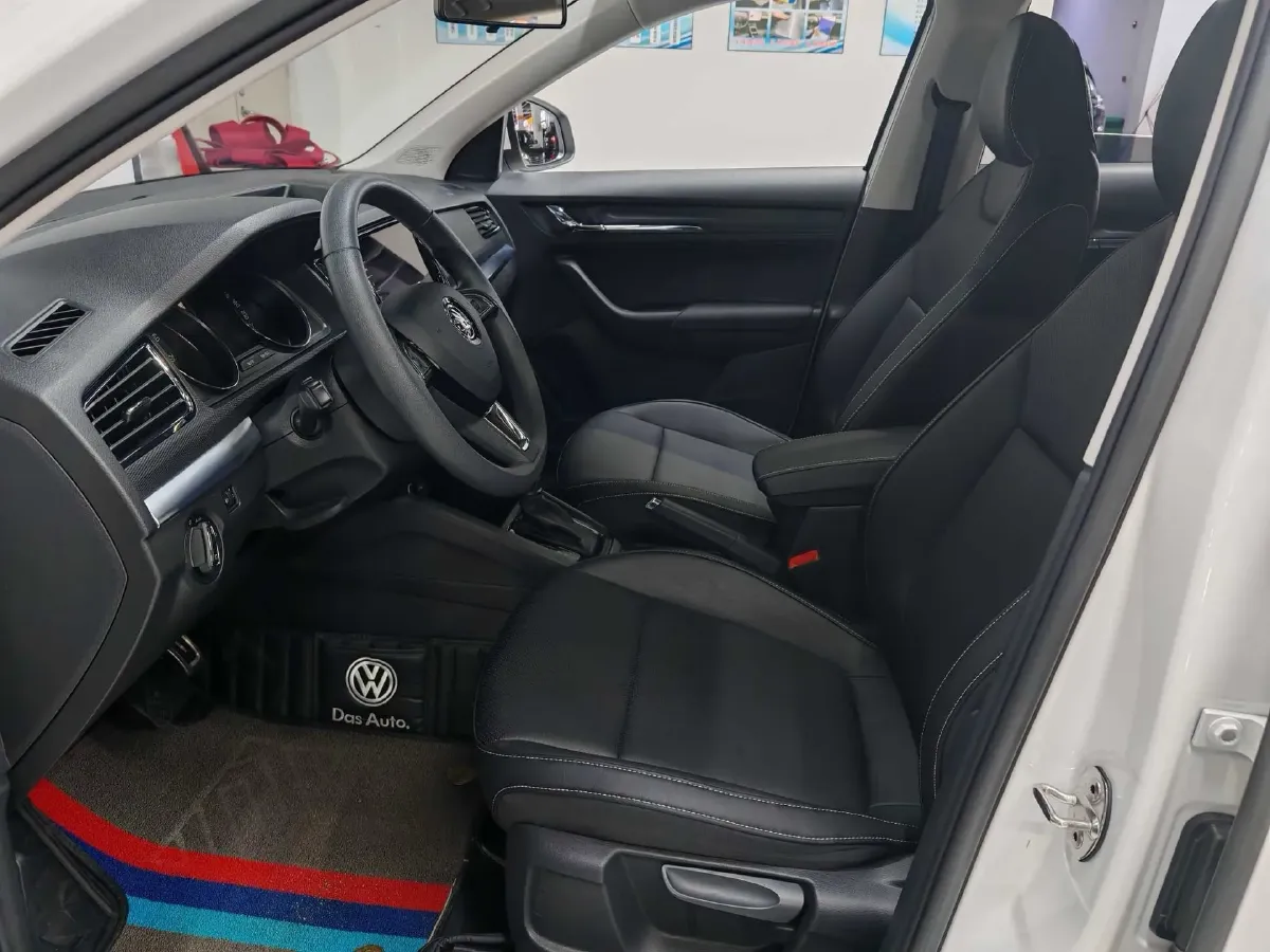 2022 Skoda Kamiq 1.5L 112HP L4 6AT,autocango,china used car exporter,china ev exporter,chinese used car exporter,chinese used ev exporter