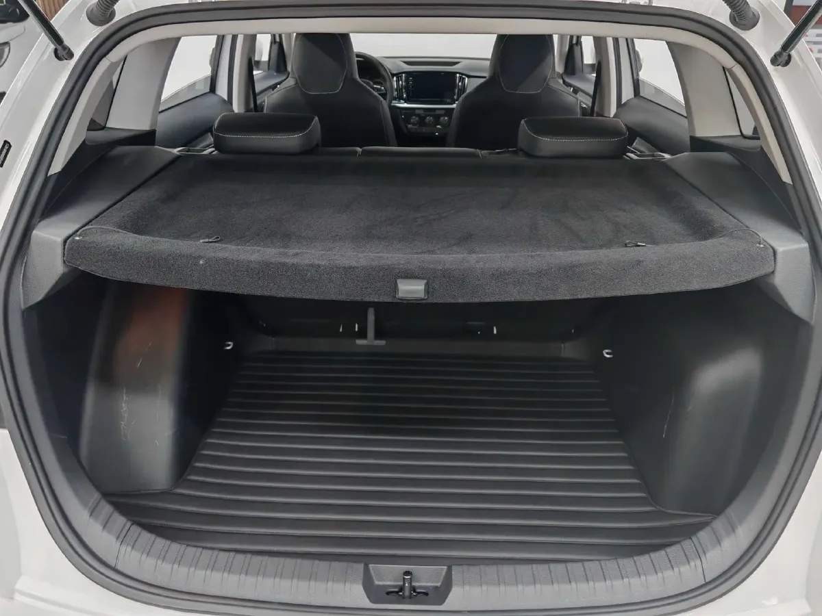 2022 Skoda Kamiq 1.5L 112HP L4 6AT,autocango,china used car exporter,china ev exporter,chinese used car exporter,chinese used ev exporter