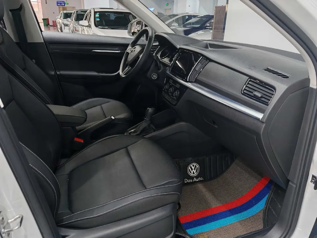 2022 Skoda Kamiq 1.5L 112HP L4 6AT,autocango,china used car exporter,china ev exporter,chinese used car exporter,chinese used ev exporter