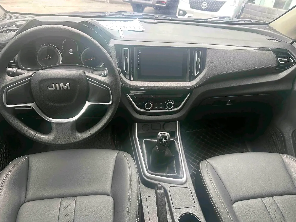 2024 Isuzu Jim 2.8T 120HP L4 5MT,autocango,china used car exporter,china ev exporter,chinese used car exporter,chinese used ev exporter