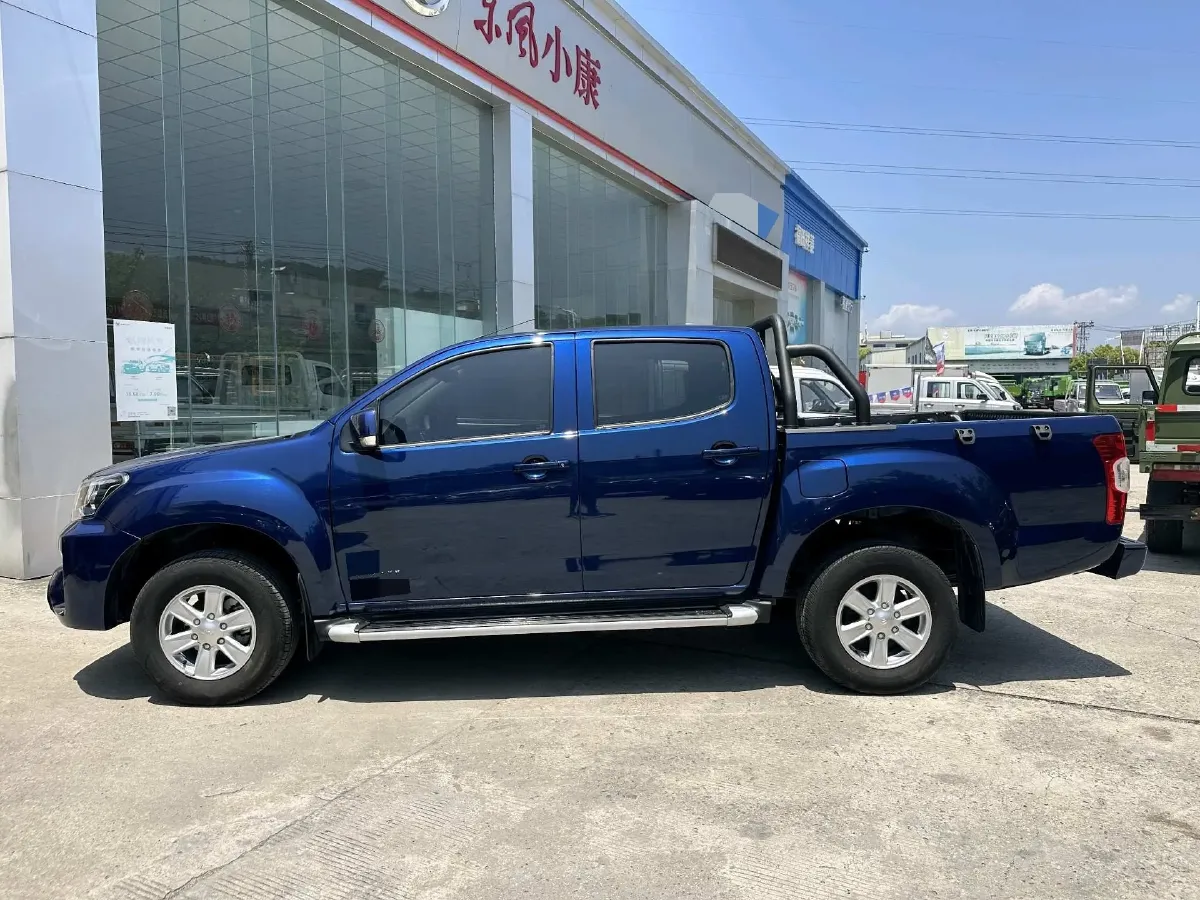 2024 Isuzu Jim 2.8T 120HP L4 5MT,autocango,china used car exporter,china ev exporter,chinese used car exporter,chinese used ev exporter