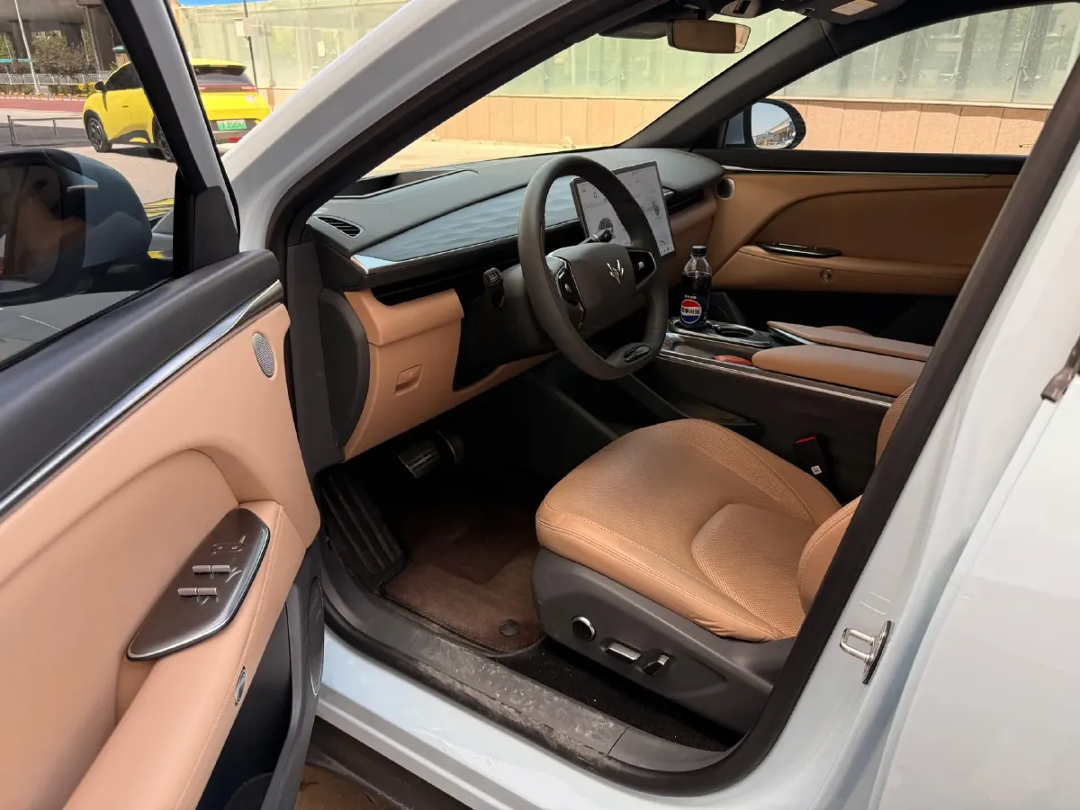 2025 MAXUS G10 2.0T 261HP L4 8AT,autocango,china used car exporter,china ev exporter,chinese used car exporter,chinese used ev exporter