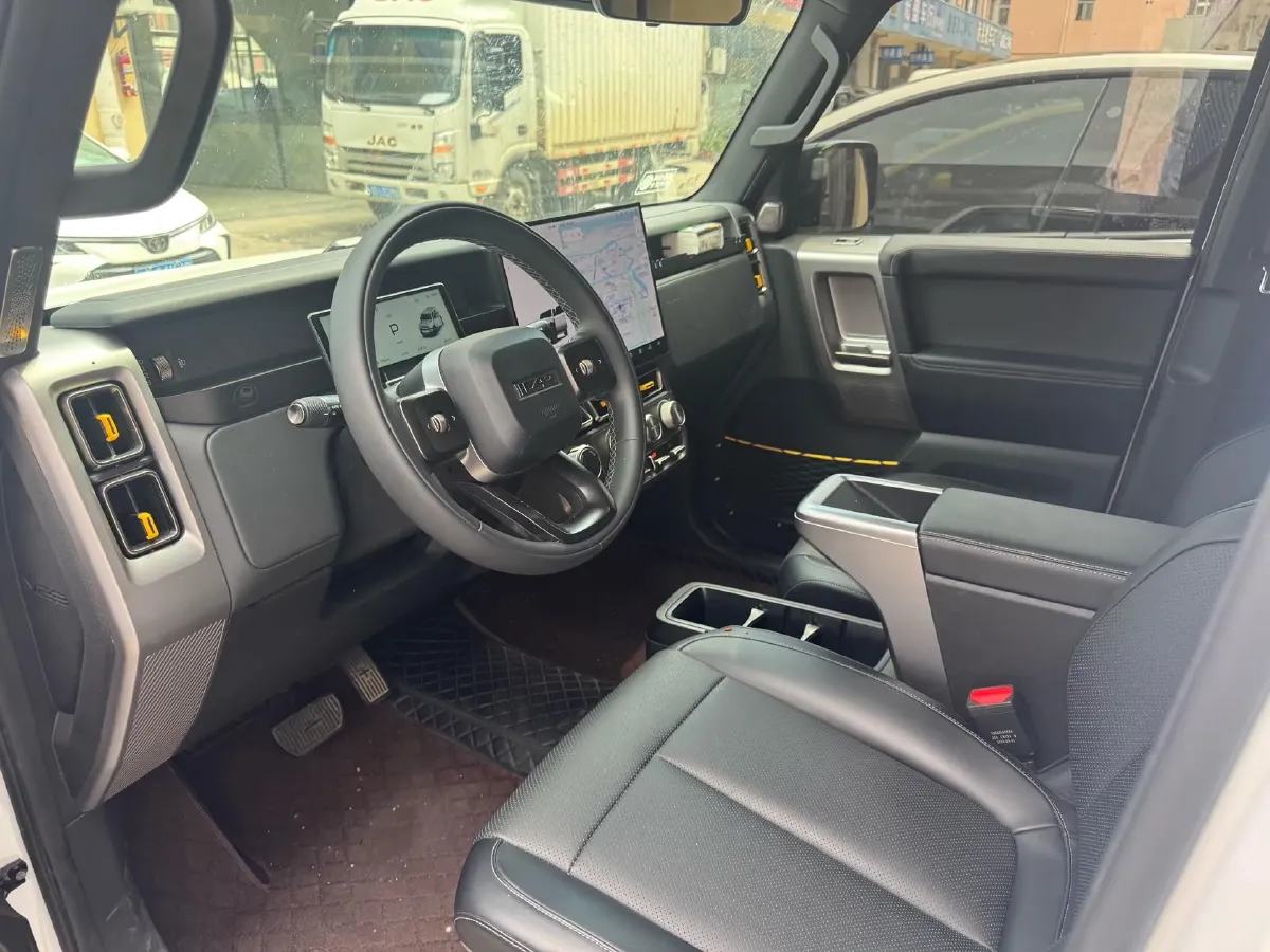 2025 iCAR iCAR Super V23 BEV 59.93KWH,autocango,china used car exporter,china ev exporter,chinese used car exporter,chinese used ev exporter