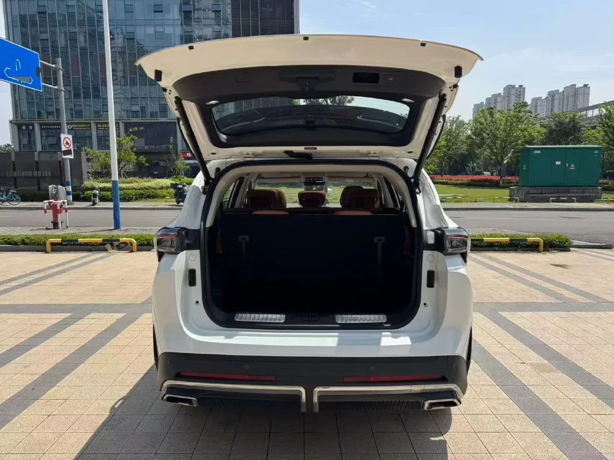 2025 Jetour X70 Plus 1.5T 184HP L4 7DCT,autocango,china used car exporter,china ev exporter,chinese used car exporter,chinese used ev exporter