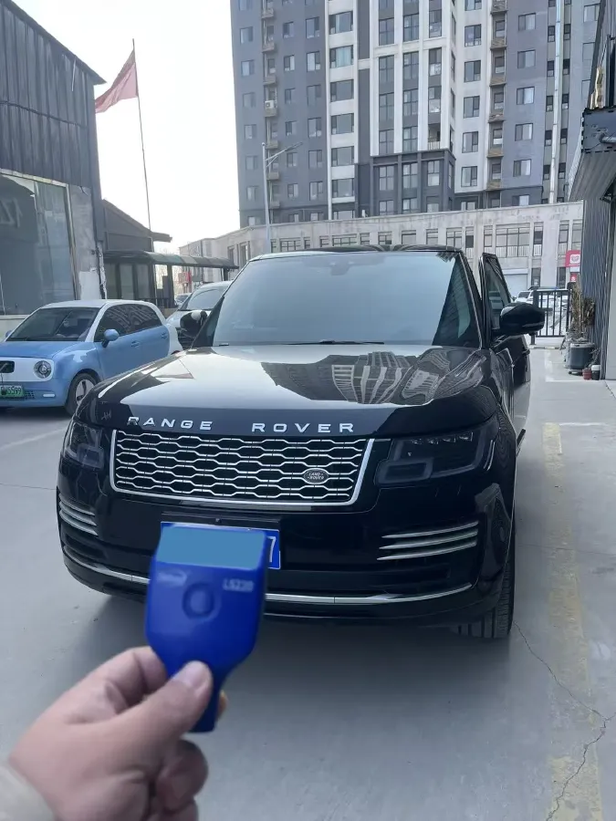 2016 Land Rover Range Rover Evoque 2.0T 241HP L4 9AT,autocango,china used car exporter,china ev exporter,chinese used car exporter,chinese used ev exporter