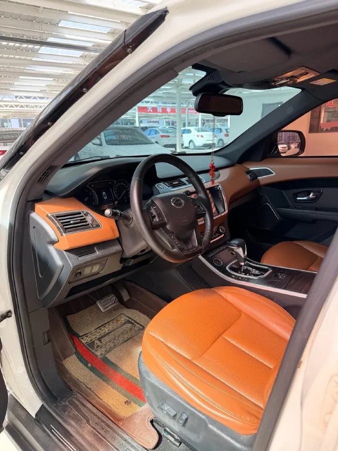 2018 Landwind X7 1.5T 163HP L4 8AT,autocango,china used car exporter,china ev exporter,chinese used car exporter,chinese used ev exporter