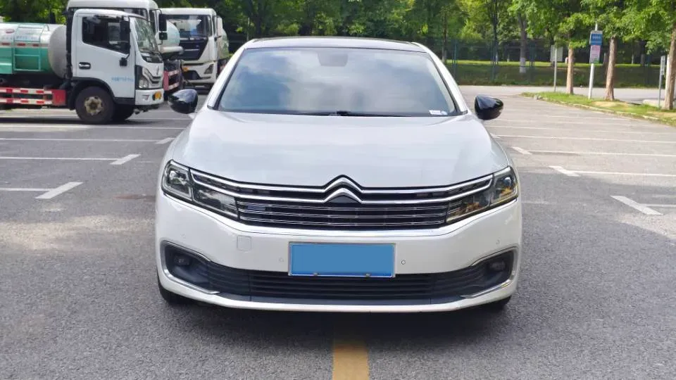 2019 Citroen C6 1.8T 211HP L4 8AT,autocango,china used car exporter,china ev exporter,chinese used car exporter,chinese used ev exporter
