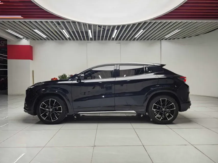 2023 ChangAn UNI-T 1.5T 188HP L4 7DCT,autocango,china used car exporter,china ev exporter,chinese used car exporter,chinese used ev exporter