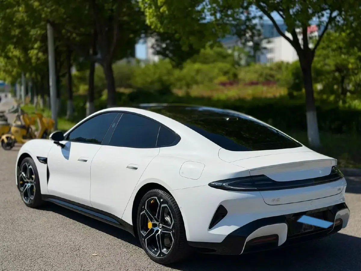 2024 MI SU7 BEV 73.6KWH,autocango,china used car exporter,china ev exporter,chinese used car exporter,chinese used ev exporter