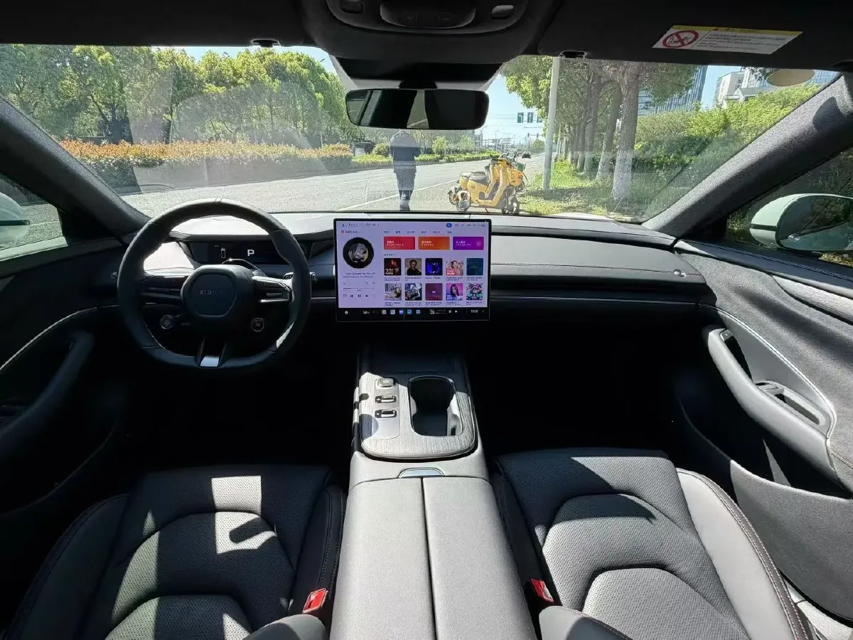 2024 MI SU7 BEV 73.6KWH,autocango,china used car exporter,china ev exporter,chinese used car exporter,chinese used ev exporter