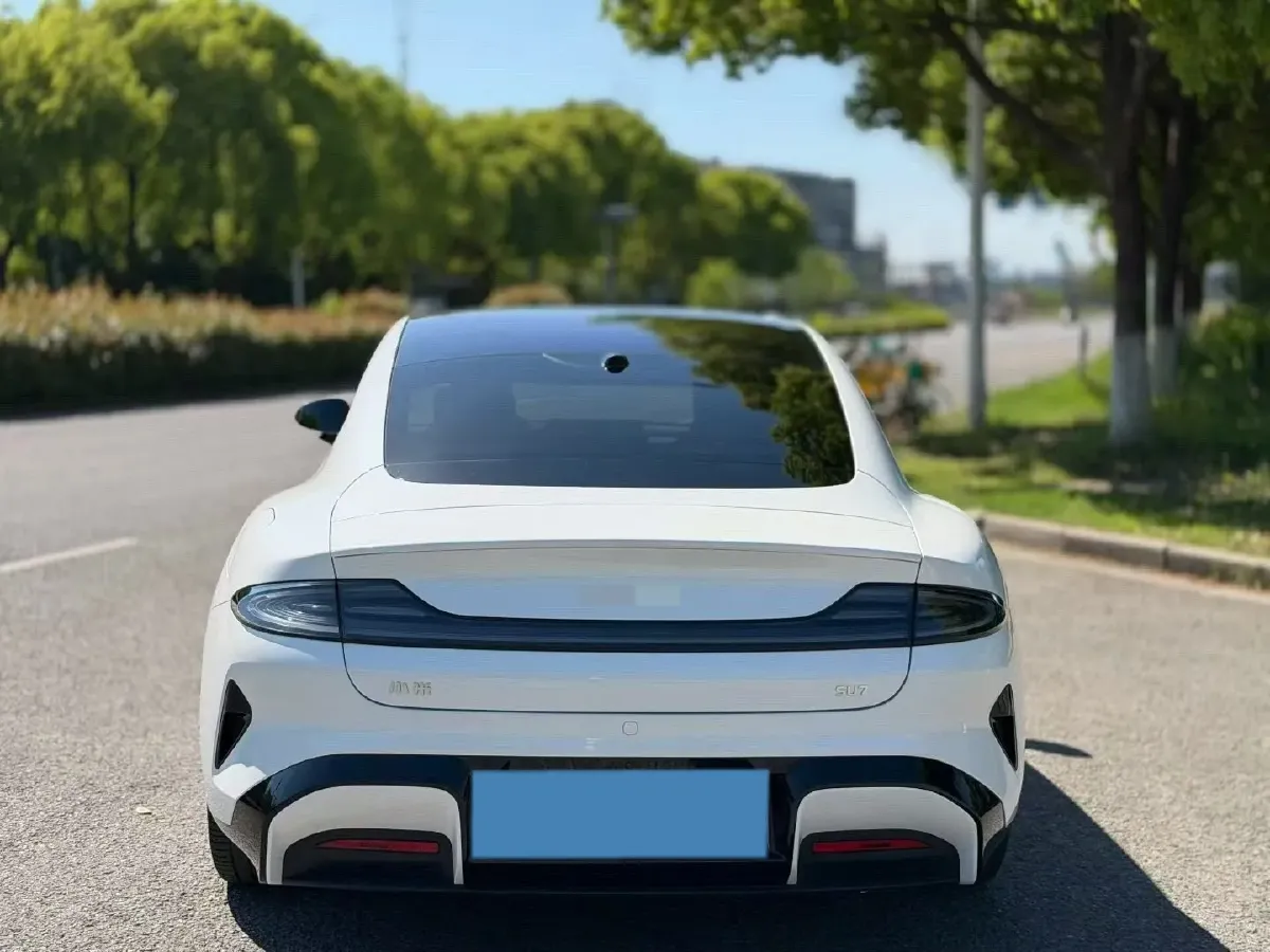 2024 MI SU7 BEV 73.6KWH,autocango,china used car exporter,china ev exporter,chinese used car exporter,chinese used ev exporter