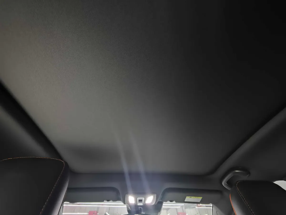 2023 ChangAn UNI-T 1.5T 188HP L4 7DCT,autocango,china used car exporter,china ev exporter,chinese used car exporter,chinese used ev exporter
