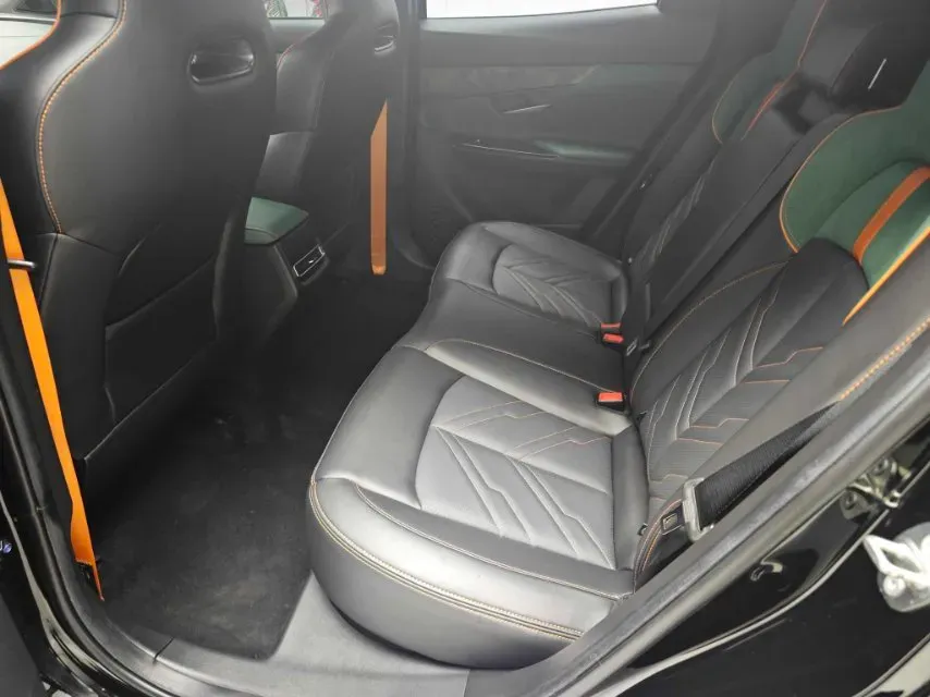 2023 ChangAn UNI-T 1.5T 188HP L4 7DCT,autocango,china used car exporter,china ev exporter,chinese used car exporter,chinese used ev exporter