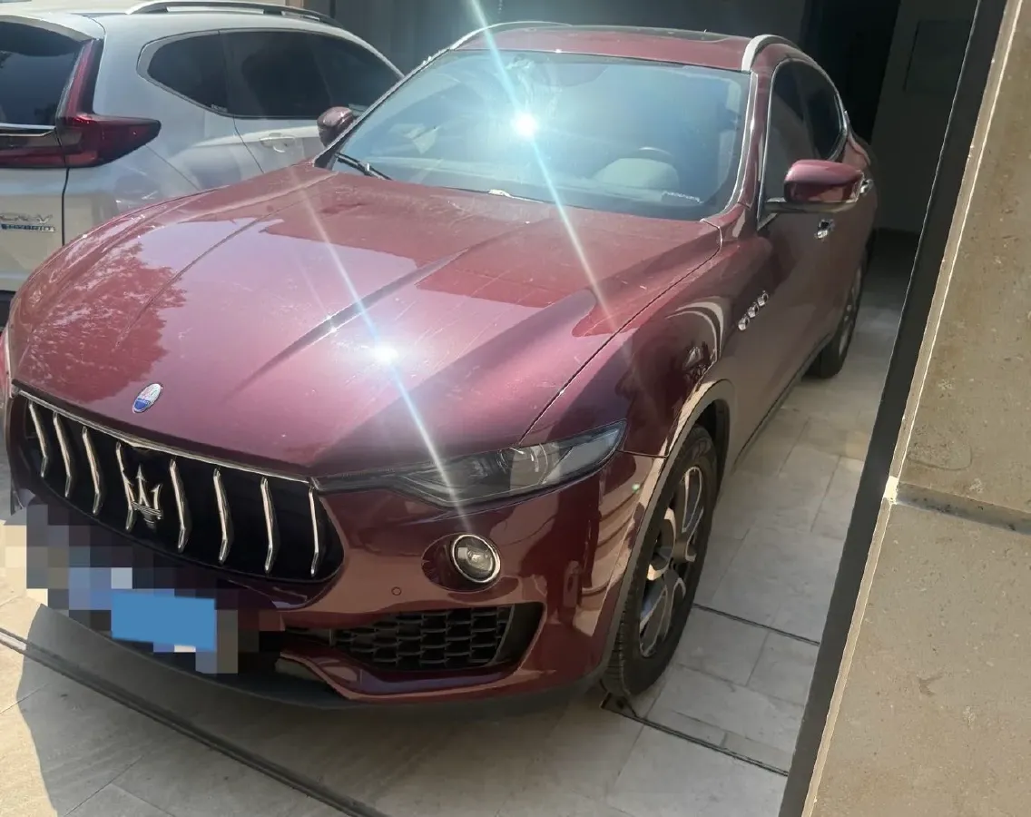 2018 Maserati Levante 3.0T 350HP V6 8AT,autocango,china used car exporter,china ev exporter,chinese used car exporter,chinese used ev exporter