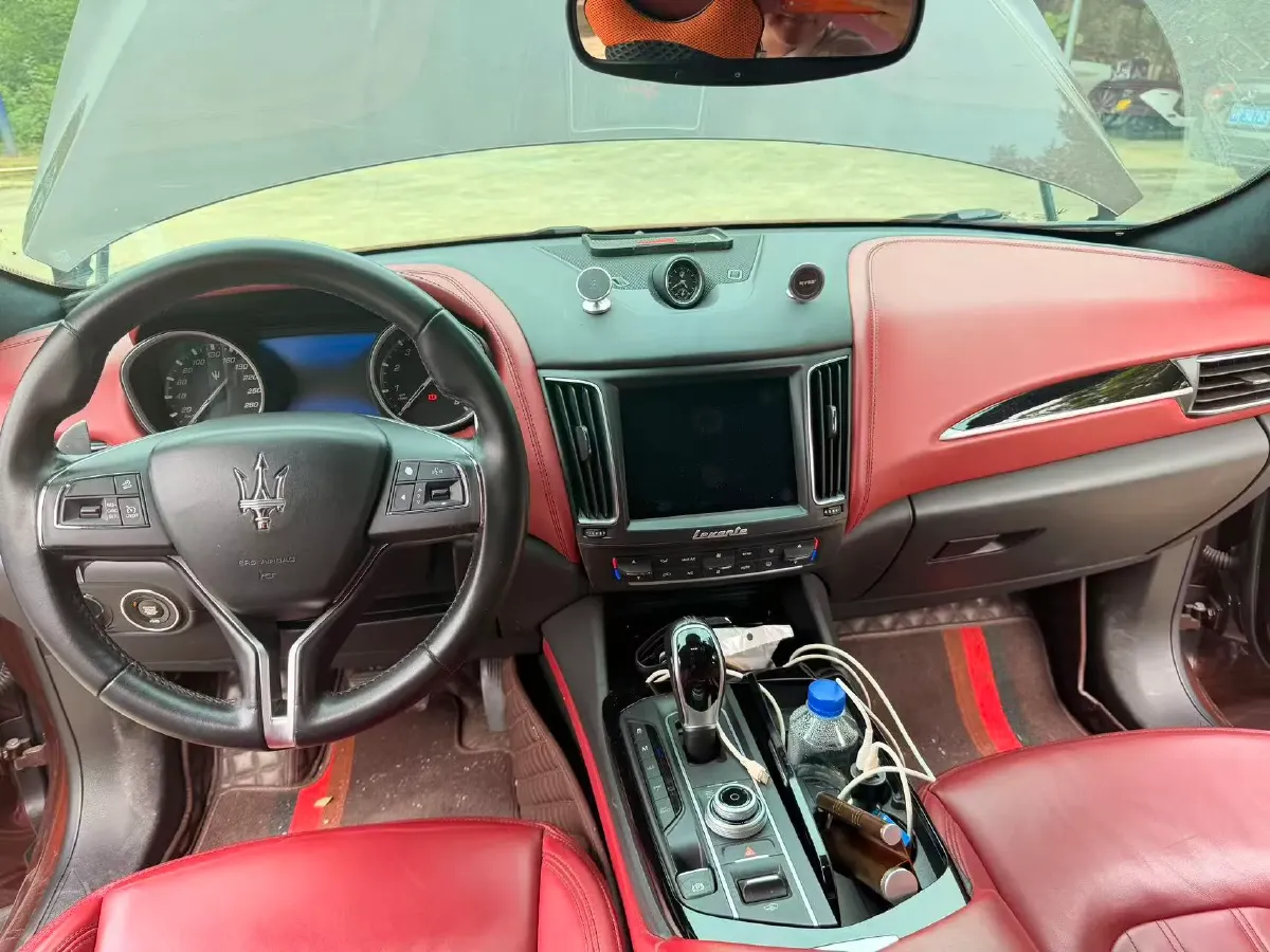 2018 Maserati Levante 3.0T 350HP V6 8AT,autocango,china used car exporter,china ev exporter,chinese used car exporter,chinese used ev exporter