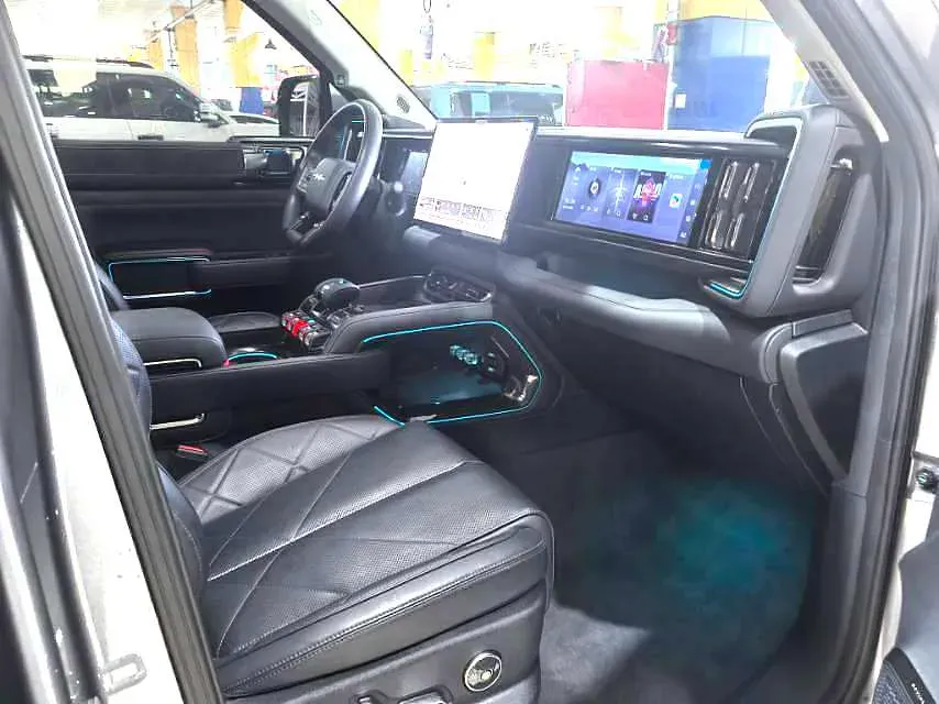 2023 FangChengBao Bao 5 1.5T 194HP L4 E-CVT PHEV 31.8KWH,autocango,china used car exporter,china ev exporter,chinese used car exporter,chinese used ev exporter