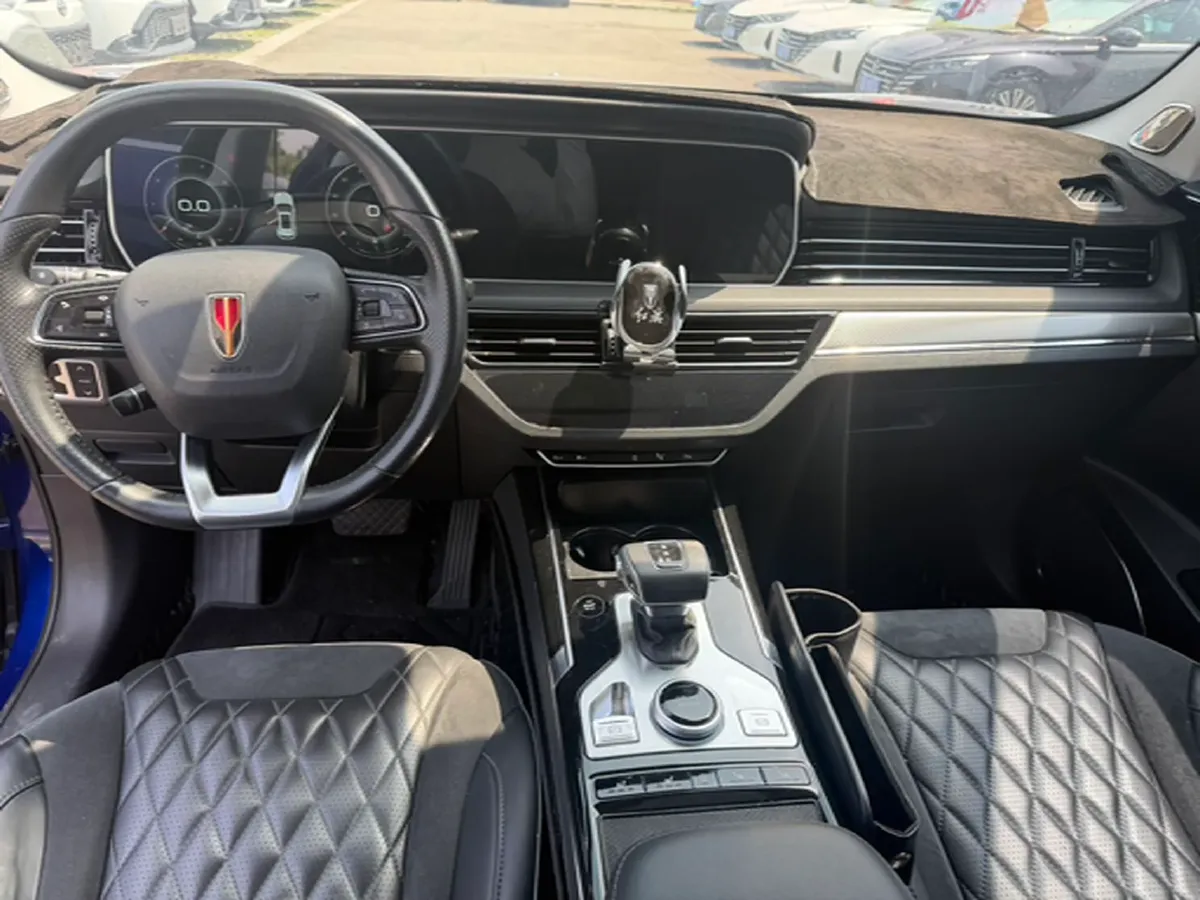 2019 HongQi HS5 2.0T 224HP L4 6AT,autocango,china used car exporter,china ev exporter,chinese used car exporter,chinese used ev exporter