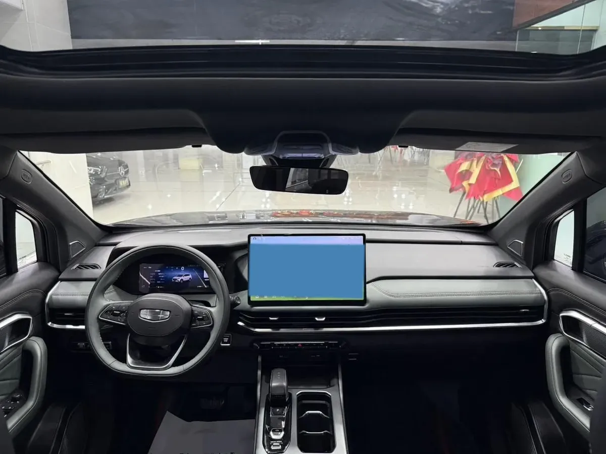 2024 Geely Okavango L 2.0T 218HP L4 7DCT,autocango,china used car exporter,china ev exporter,chinese used car exporter,chinese used ev exporter