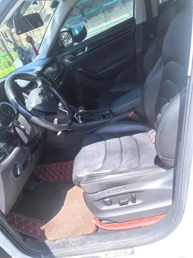 2018 Skoda Kodiak 2.0T 186HP L4 7DCT,autocango,china used car exporter,china ev exporter,chinese used car exporter,chinese used ev exporter