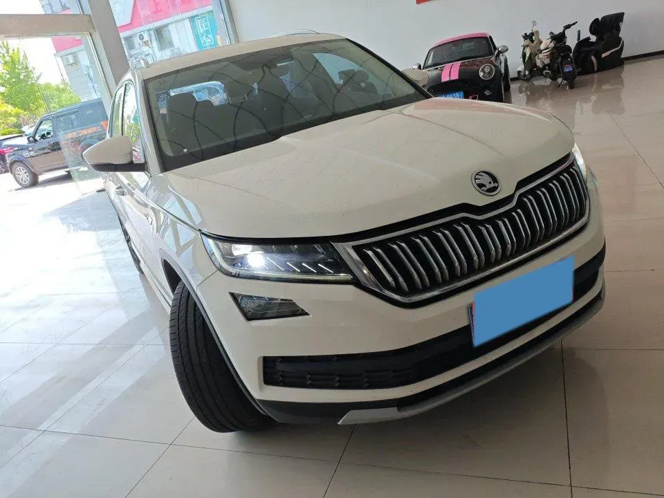 2018 Skoda Kodiak 2.0T 186HP L4 7DCT,autocango,china used car exporter,china ev exporter,chinese used car exporter,chinese used ev exporter