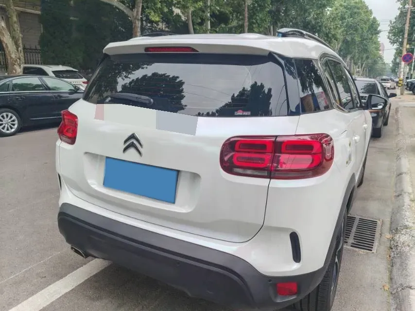 2020 Citroen C5 Aircross 1.6T 170HP L4 6AT,autocango,china used car exporter,china ev exporter,chinese used car exporter,chinese used ev exporter