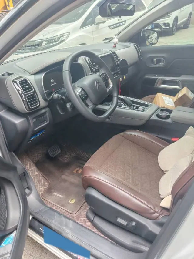 2020 Citroen C5 Aircross 1.6T 170HP L4 6AT,autocango,china used car exporter,china ev exporter,chinese used car exporter,chinese used ev exporter
