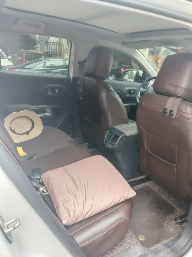 2020 Citroen C5 Aircross 1.6T 170HP L4 6AT,autocango,china used car exporter,china ev exporter,chinese used car exporter,chinese used ev exporter