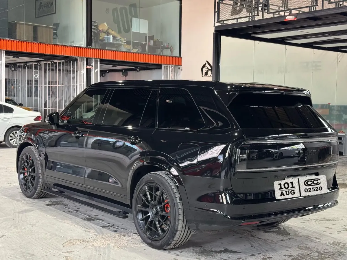 2025 Zeekr 9X 2.0T 279HP L4 1DHT PHEV,autocango,china used car exporter,china ev exporter,chinese used car exporter,chinese used ev exporter