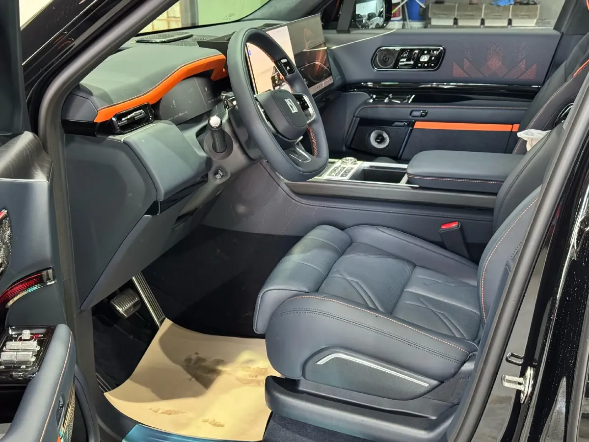 2025 Zeekr 9X 2.0T 279HP L4 1DHT PHEV,autocango,china used car exporter,china ev exporter,chinese used car exporter,chinese used ev exporter