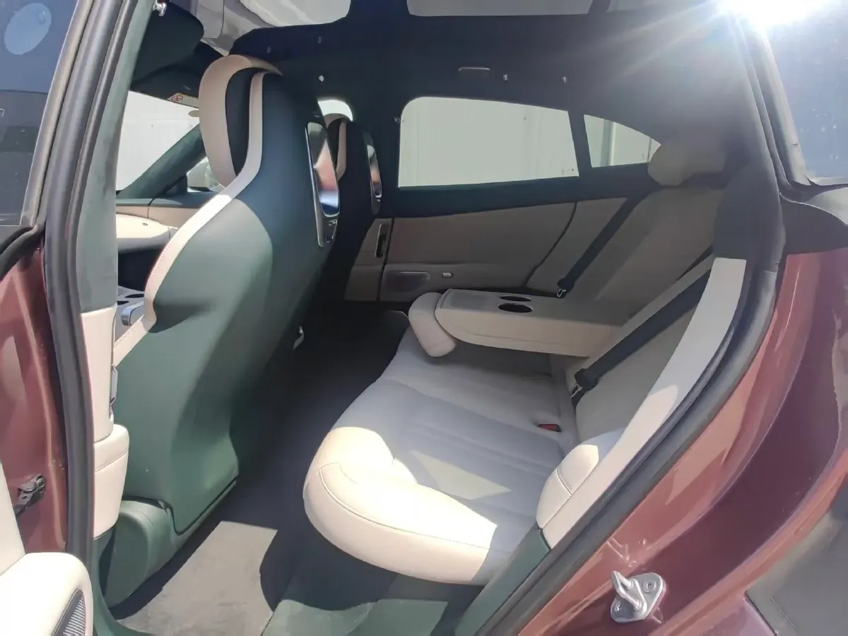2025 MI YU7 BEV 101.7KWH,autocango,china used car exporter,china ev exporter,chinese used car exporter,chinese used ev exporter