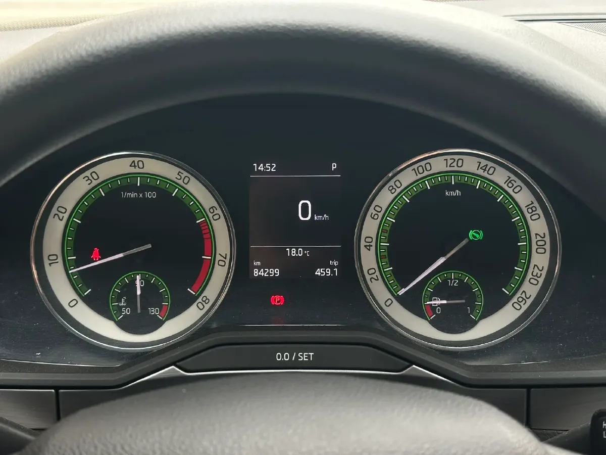 2018 Nissan Terra 2.5L 184HP L4 7AT,autocango,china used car exporter,china ev exporter,chinese used car exporter,chinese used ev exporter