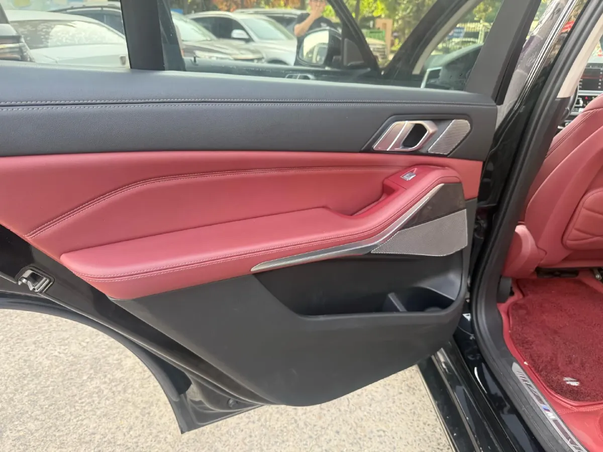 2022 BMW X5 2.0T 245HP L4 8AT,autocango,china used car exporter,china ev exporter,chinese used car exporter,chinese used ev exporter