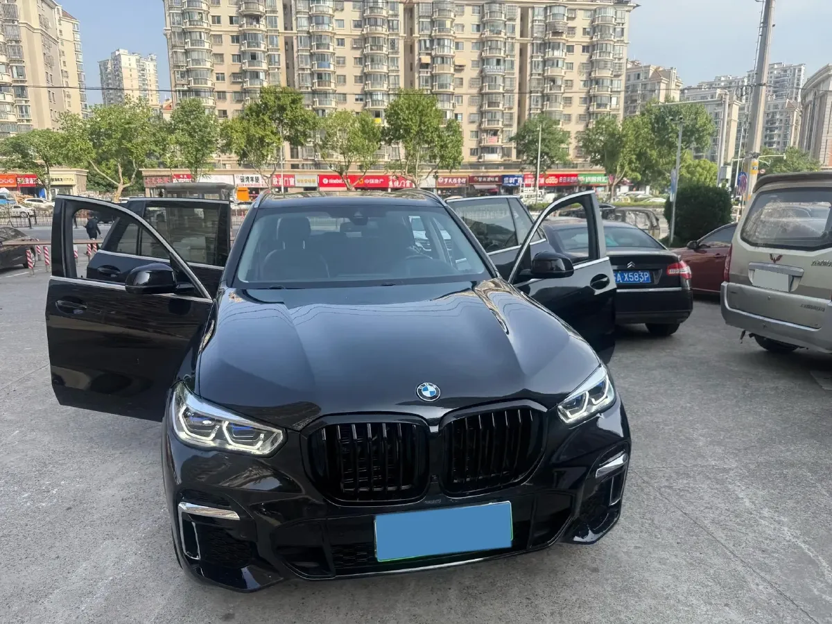 2022 BMW X5 2.0T 245HP L4 8AT,autocango,china used car exporter,china ev exporter,chinese used car exporter,chinese used ev exporter