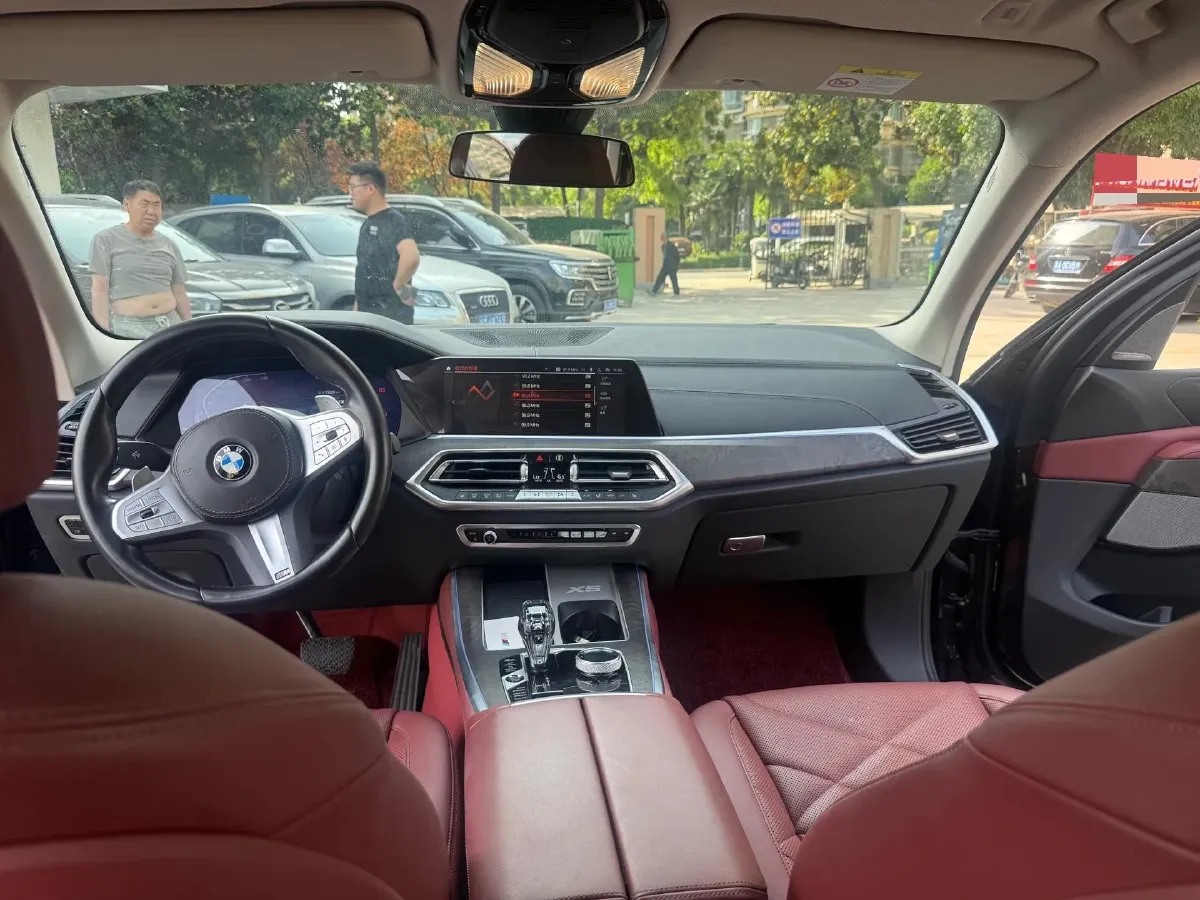 2022 BMW X5 2.0T 245HP L4 8AT,autocango,china used car exporter,china ev exporter,chinese used car exporter,chinese used ev exporter