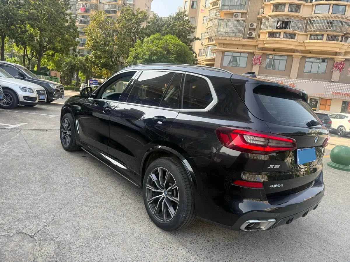 2022 BMW X5 2.0T 245HP L4 8AT,autocango,china used car exporter,china ev exporter,chinese used car exporter,chinese used ev exporter